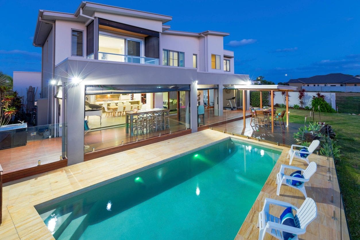 Contemporary villa featuring outdoor swimming pool